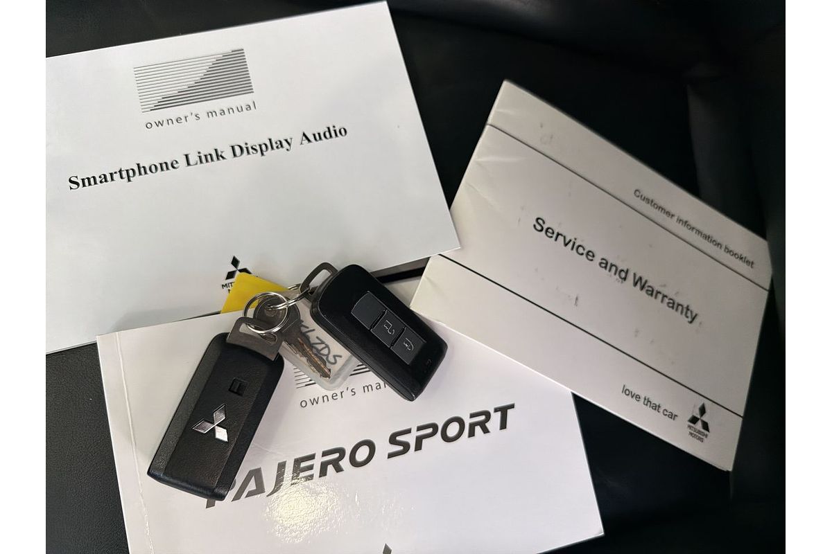 2019 Mitsubishi Pajero Sport Black Edition QE