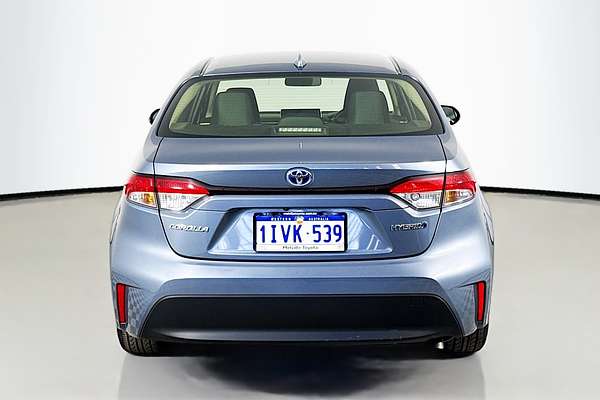 2024 Toyota Corolla Corolla Sedan 1.8L Hyb CVT Ascent Sport