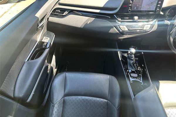 2022 Toyota C-HR Koba ZYX10R