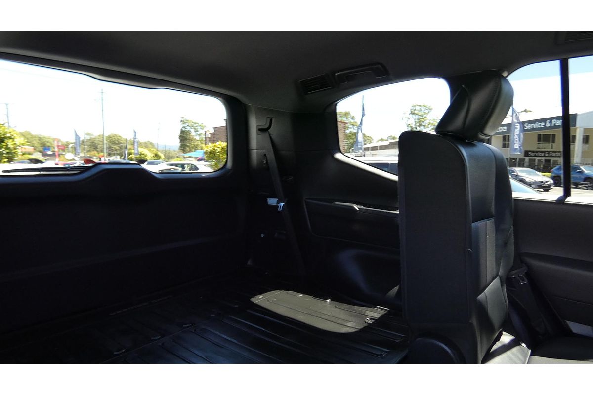 2024 Toyota Landcruiser VX FJA300R