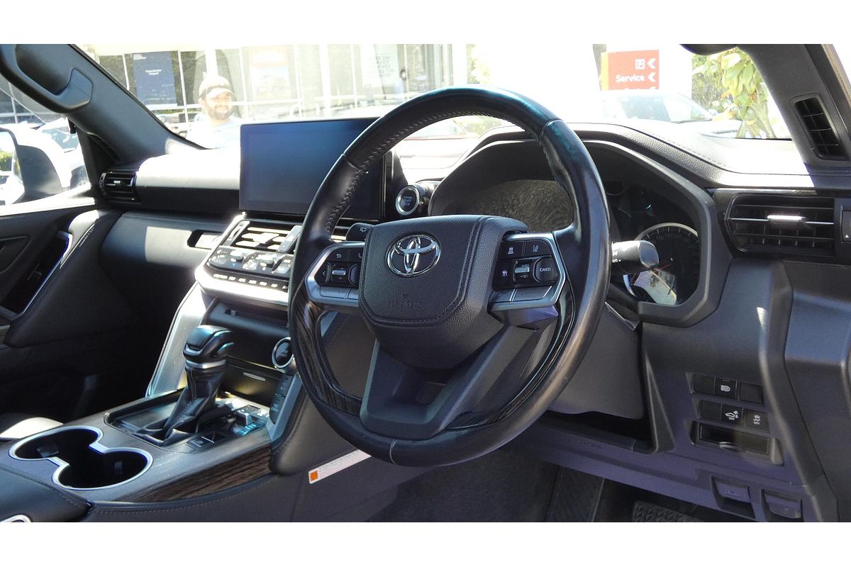 2024 Toyota Landcruiser VX FJA300R