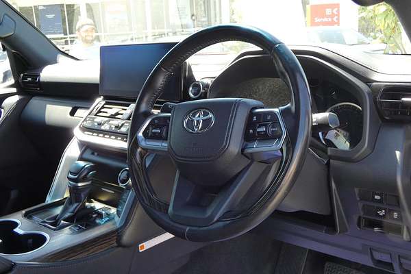 2024 Toyota Landcruiser VX FJA300R