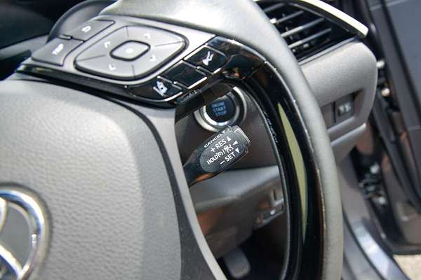 2023 Toyota C-HR GXL NGX10R