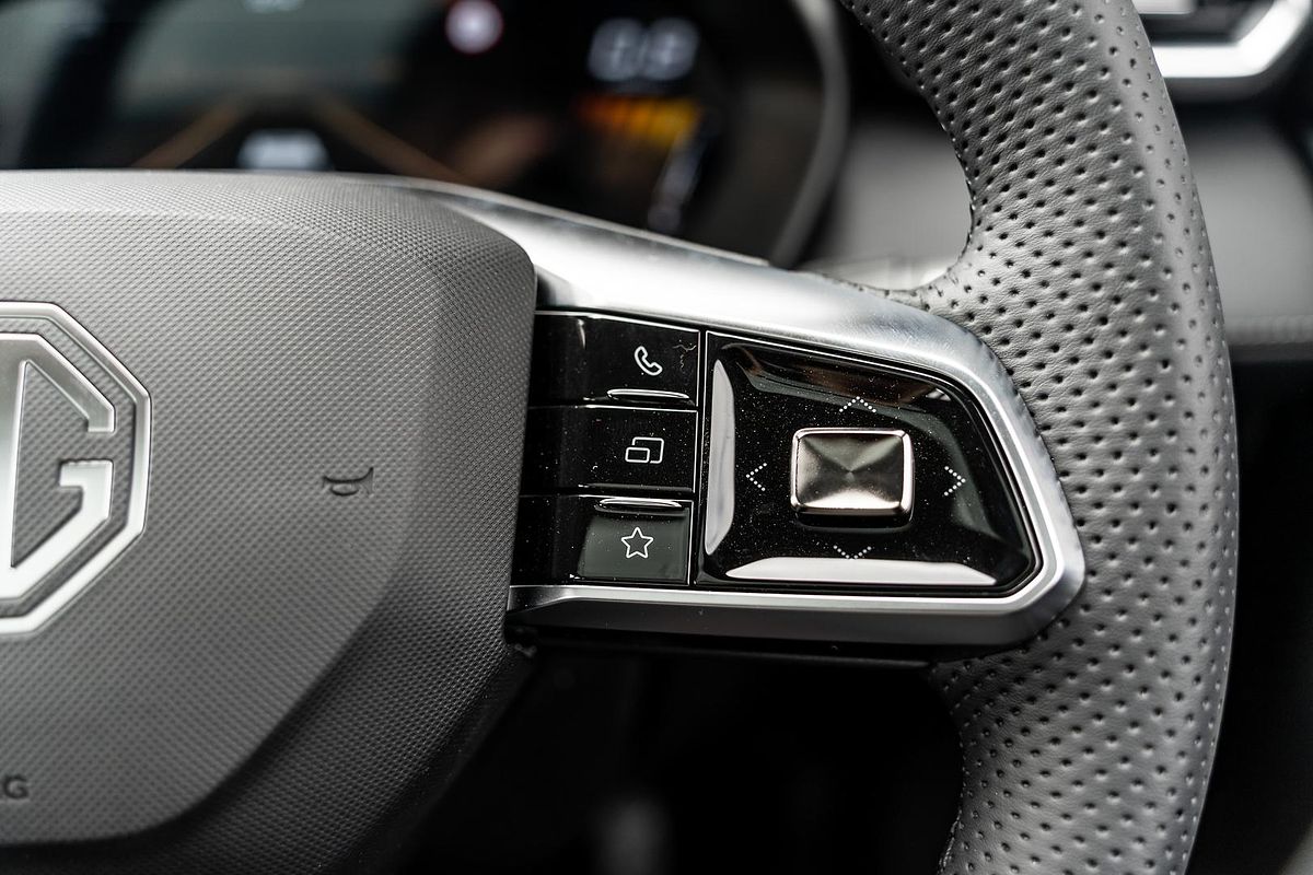 2025 MG ZS Essence Turbo ZS32