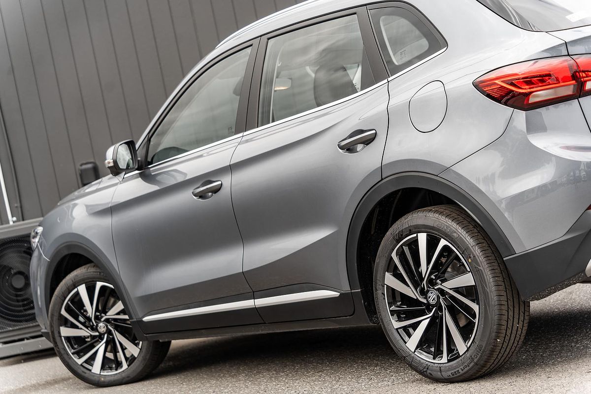 2025 MG ZS Essence Turbo ZS32