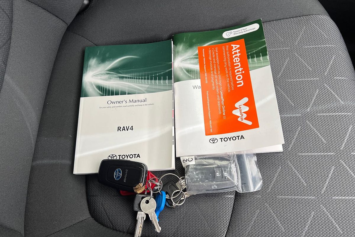 2021 Toyota RAV4 GXL AXAH52R