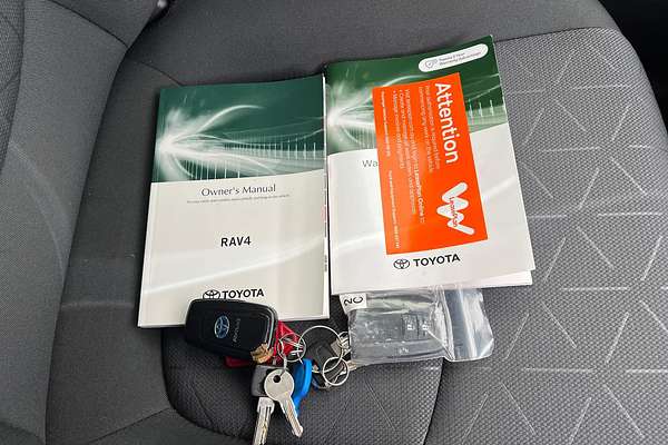 2021 Toyota RAV4 GXL AXAH52R