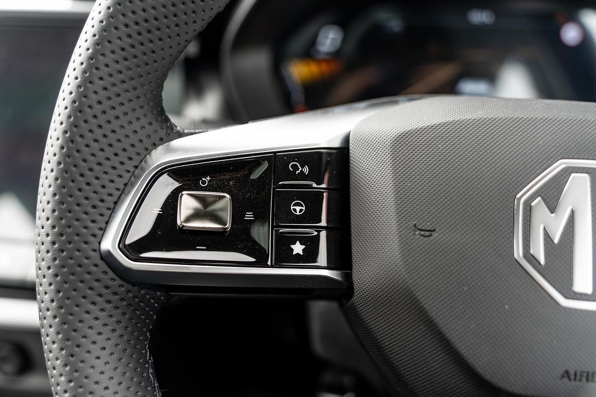 2025 MG ZS Essence Turbo ZS32