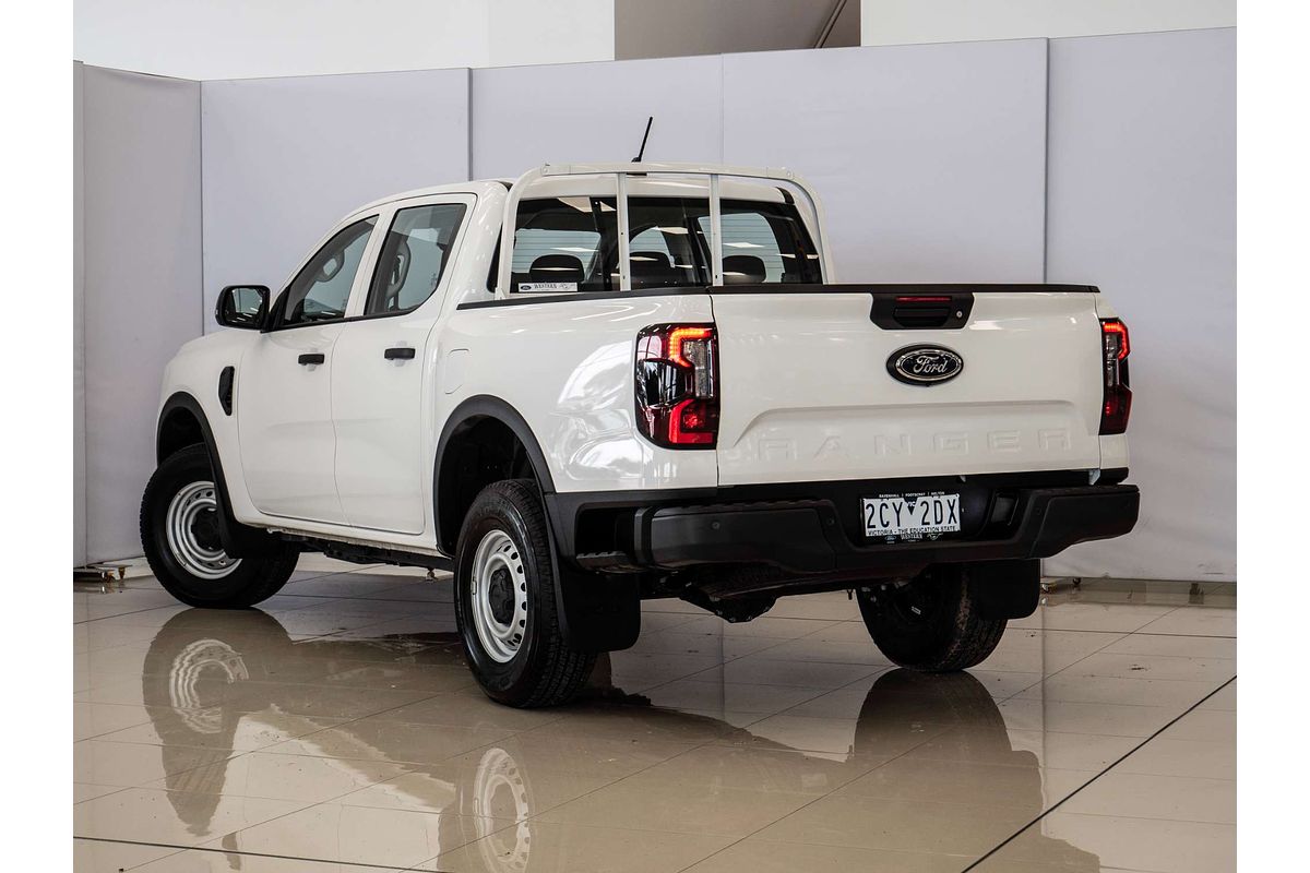 2025 Ford Ranger XL 4X4 2.0L