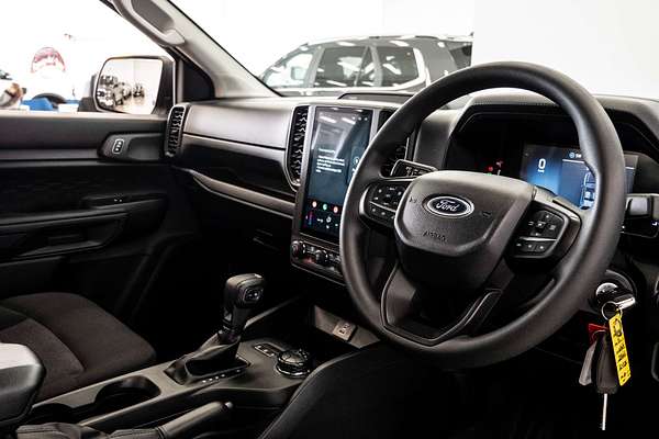 2025 Ford Ranger XL 4X4 2.0L