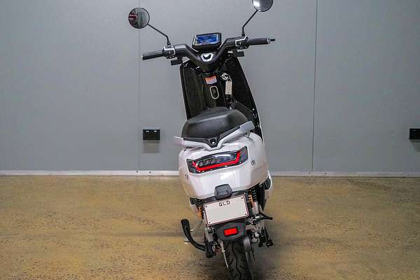 2022 Benzina Zero city city