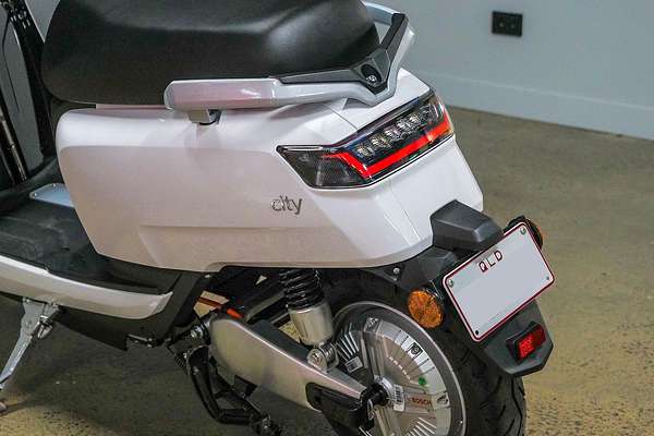 2022 Benzina Zero city city