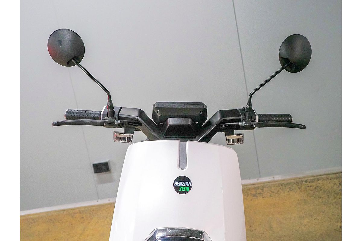 2022 Benzina Zero city city