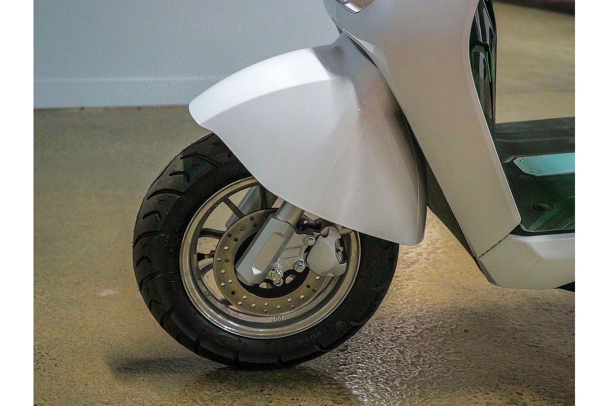 2022 Benzina Zero city city