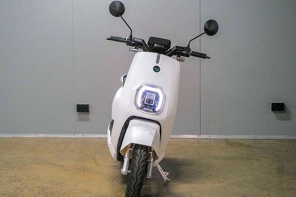 2022 Benzina Zero city city