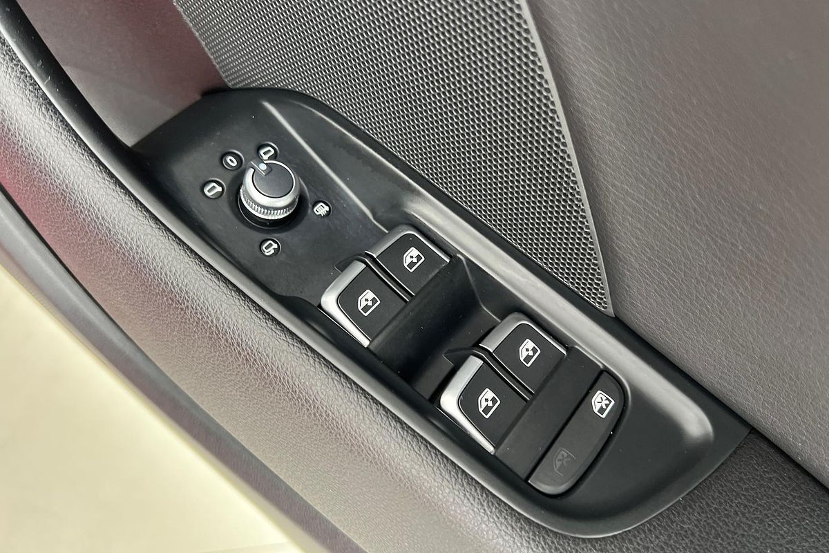 2019 Audi A3 A3 35 TFSI (1.4 TFSI) 8V MY19