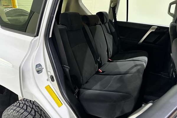 2017 Toyota Landcruiser Prado GX GDJ150R