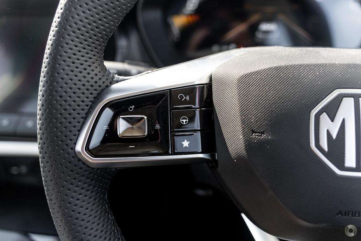 2025 MG ZS Essence Turbo ZS32