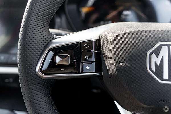 2025 MG ZS Essence Turbo ZS32