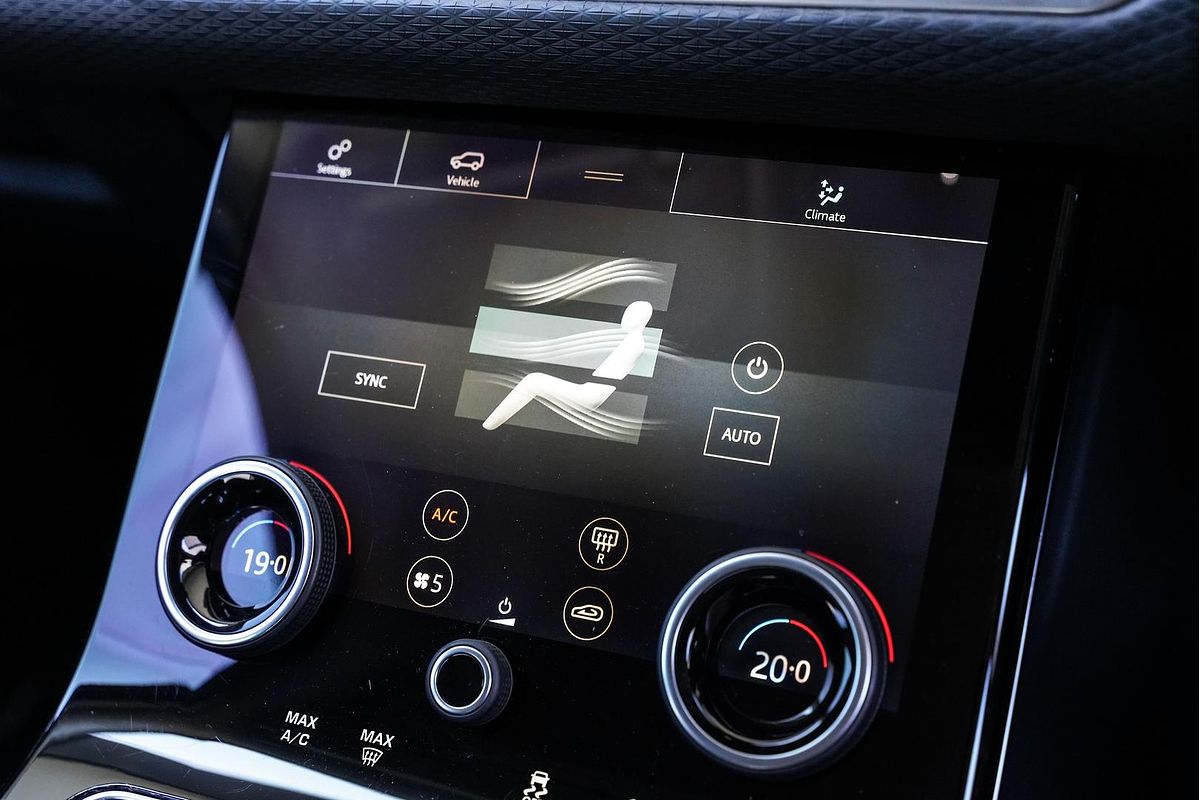 2018 Land Rover Range Rover Velar P250 L560