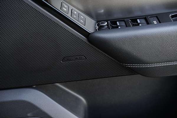 2018 Land Rover Range Rover Velar P250 L560