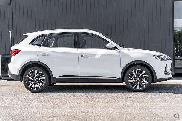 2025 MG ZS Essence Turbo ZS32