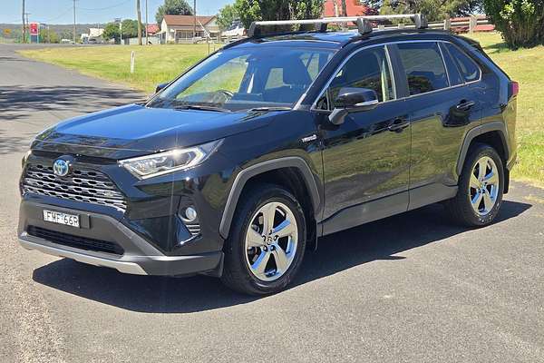 2021 Toyota RAV4 GXL AXAH52R