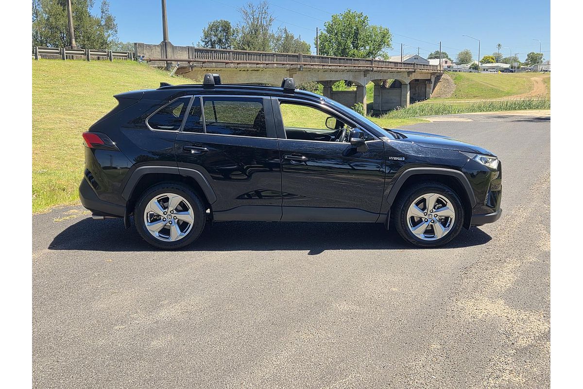 2021 Toyota RAV4 GXL AXAH52R