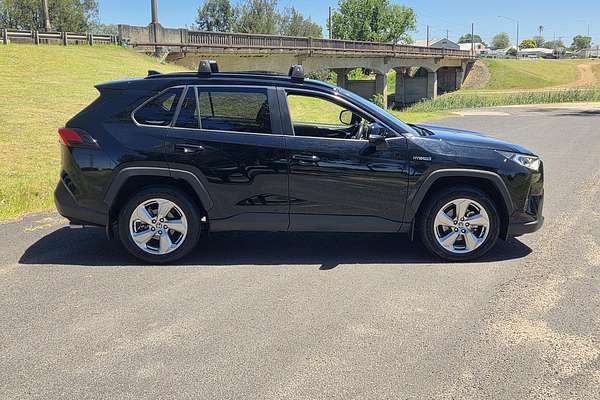 2021 Toyota RAV4 GXL AXAH52R