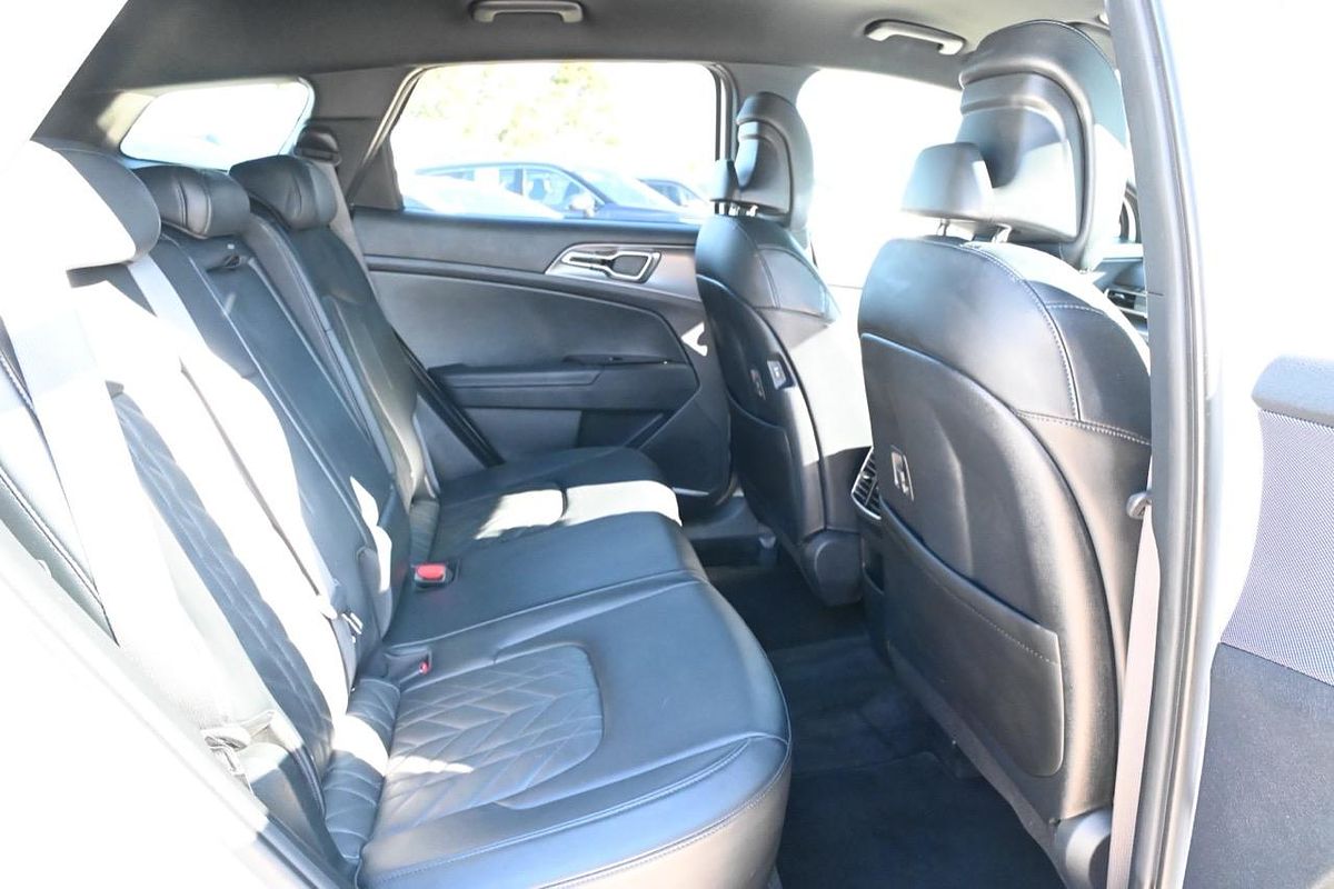 2022 Kia Sportage SX+ NQ5