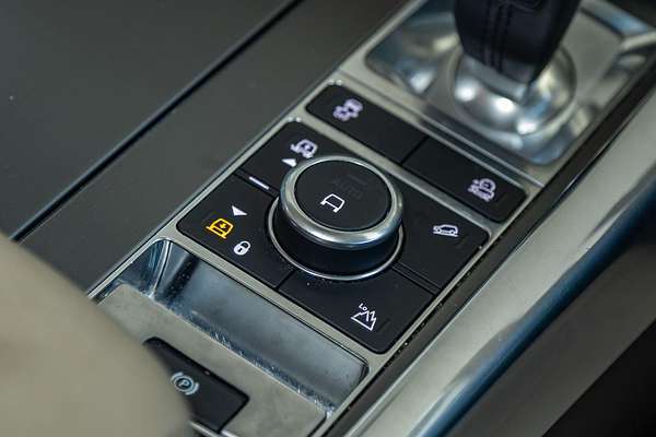 2018 Land Rover Range Rover Sport SDV6 SE L494