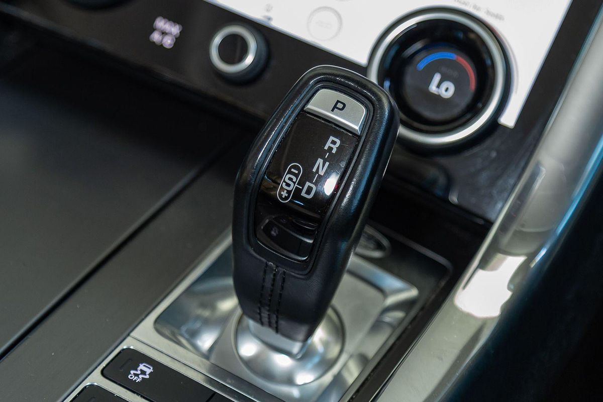 2018 Land Rover Range Rover Sport SDV6 SE L494