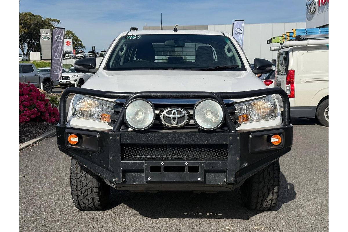 2015 Toyota Hilux SR GUN126R 4X4