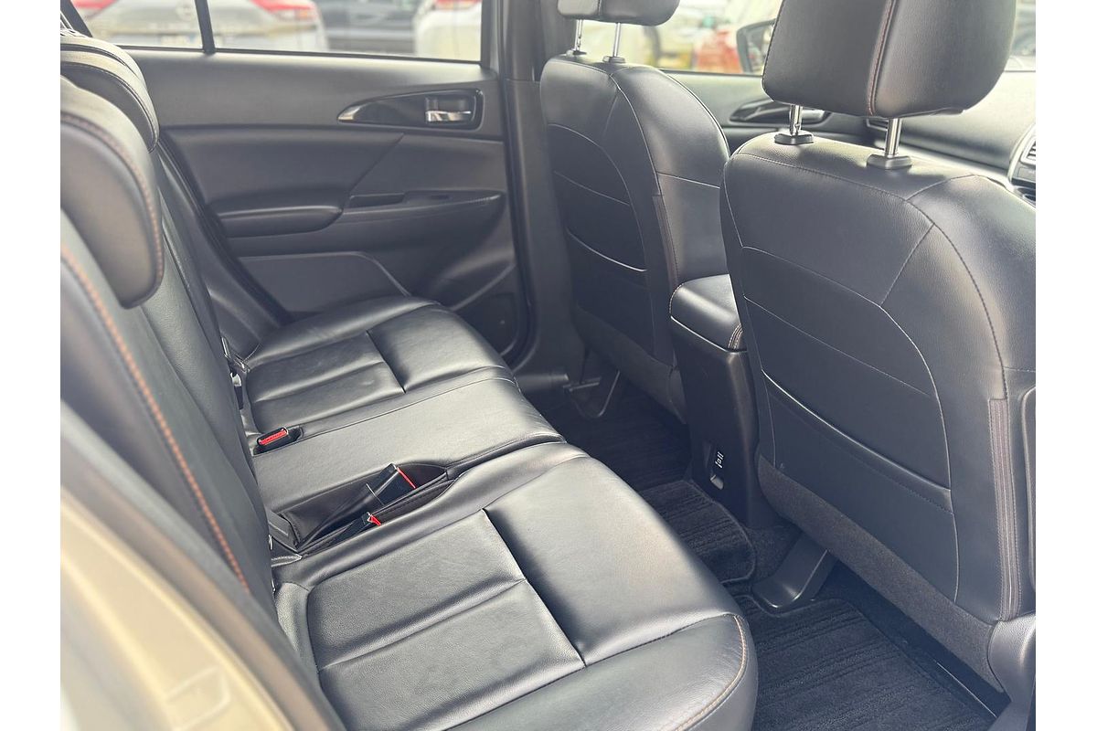 2018 Mitsubishi Eclipse Cross Exceed YA