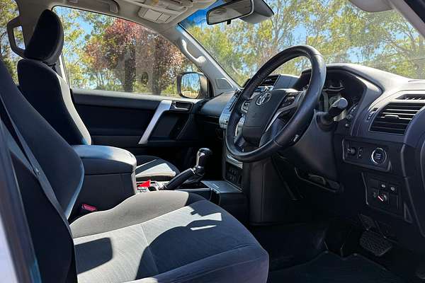 2018 Toyota Landcruiser GXL VDJ200R