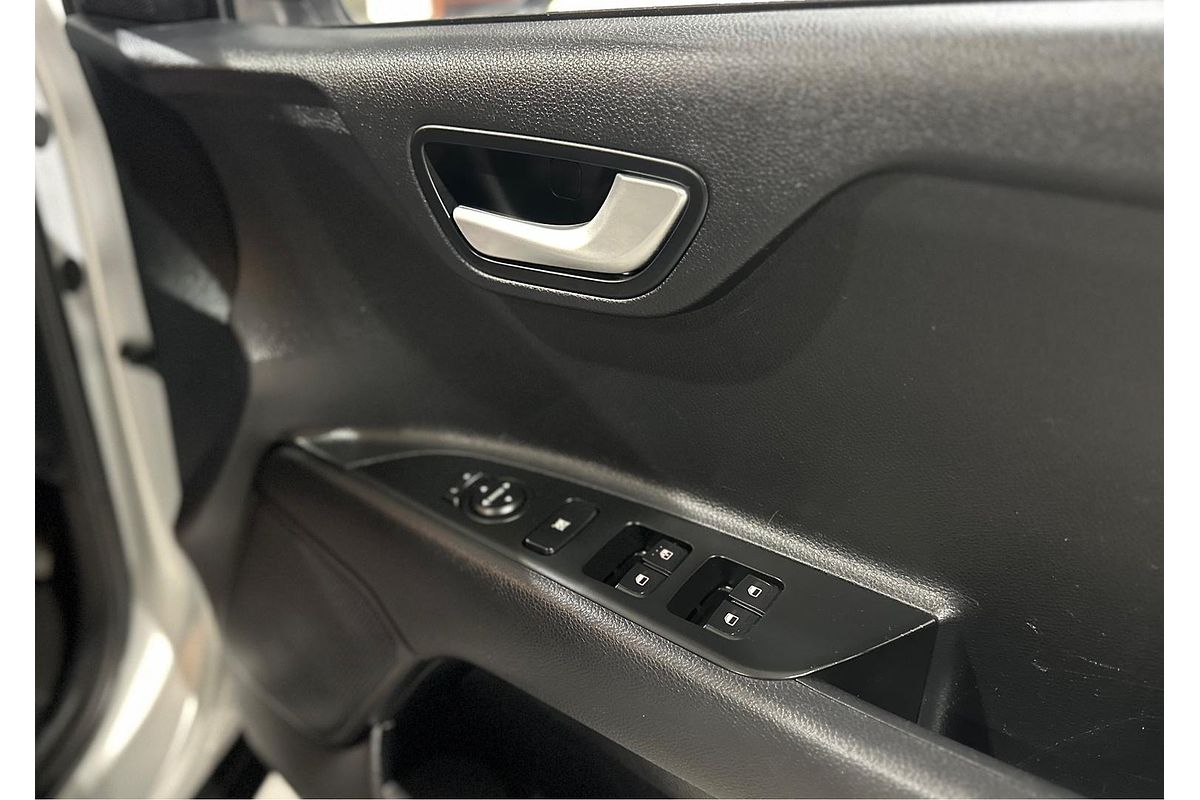 2022 Kia Stonic S YB