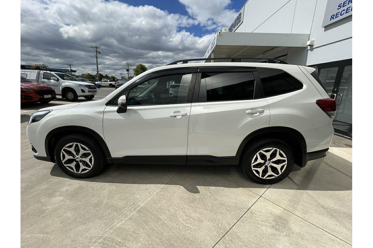 2021 Subaru Forester 2.5i S5