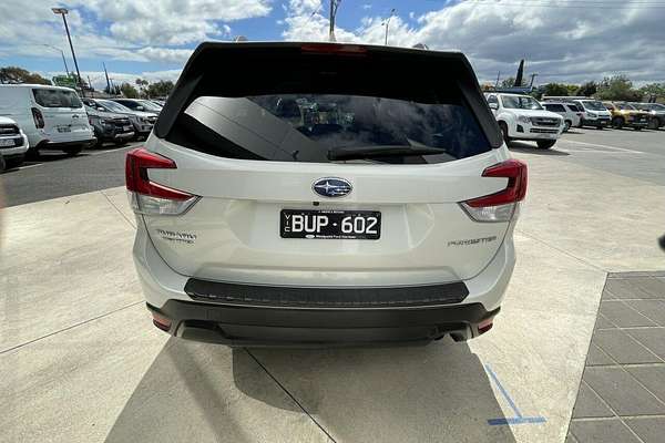 2021 Subaru Forester 2.5i S5