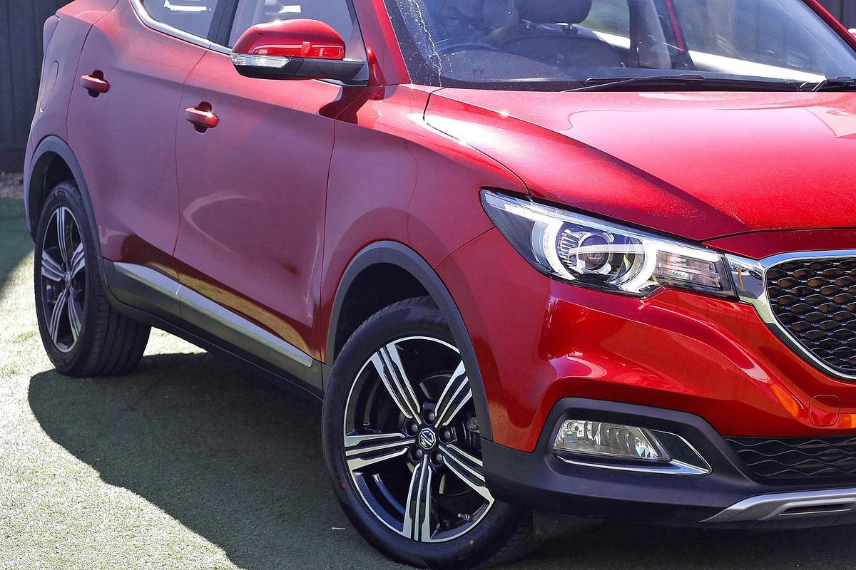 2021 MG ZS Essence AZS1