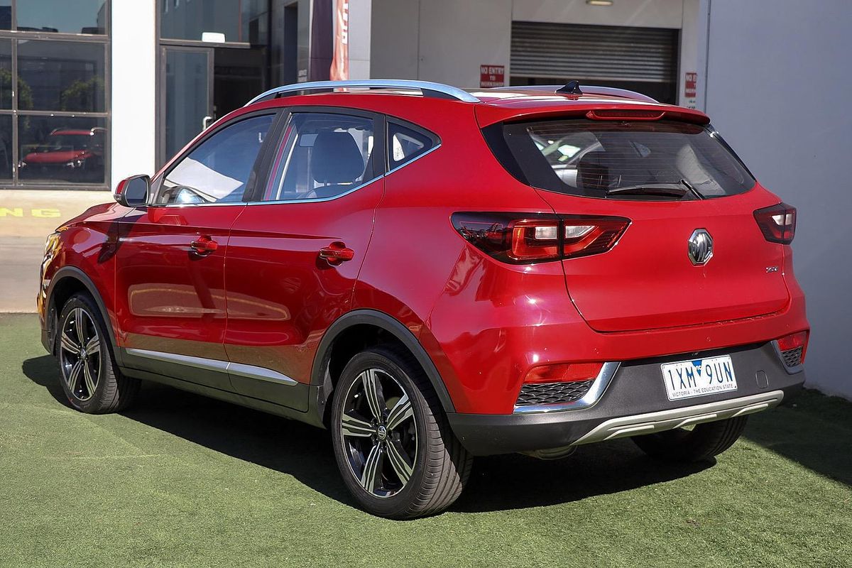 2021 MG ZS Essence AZS1