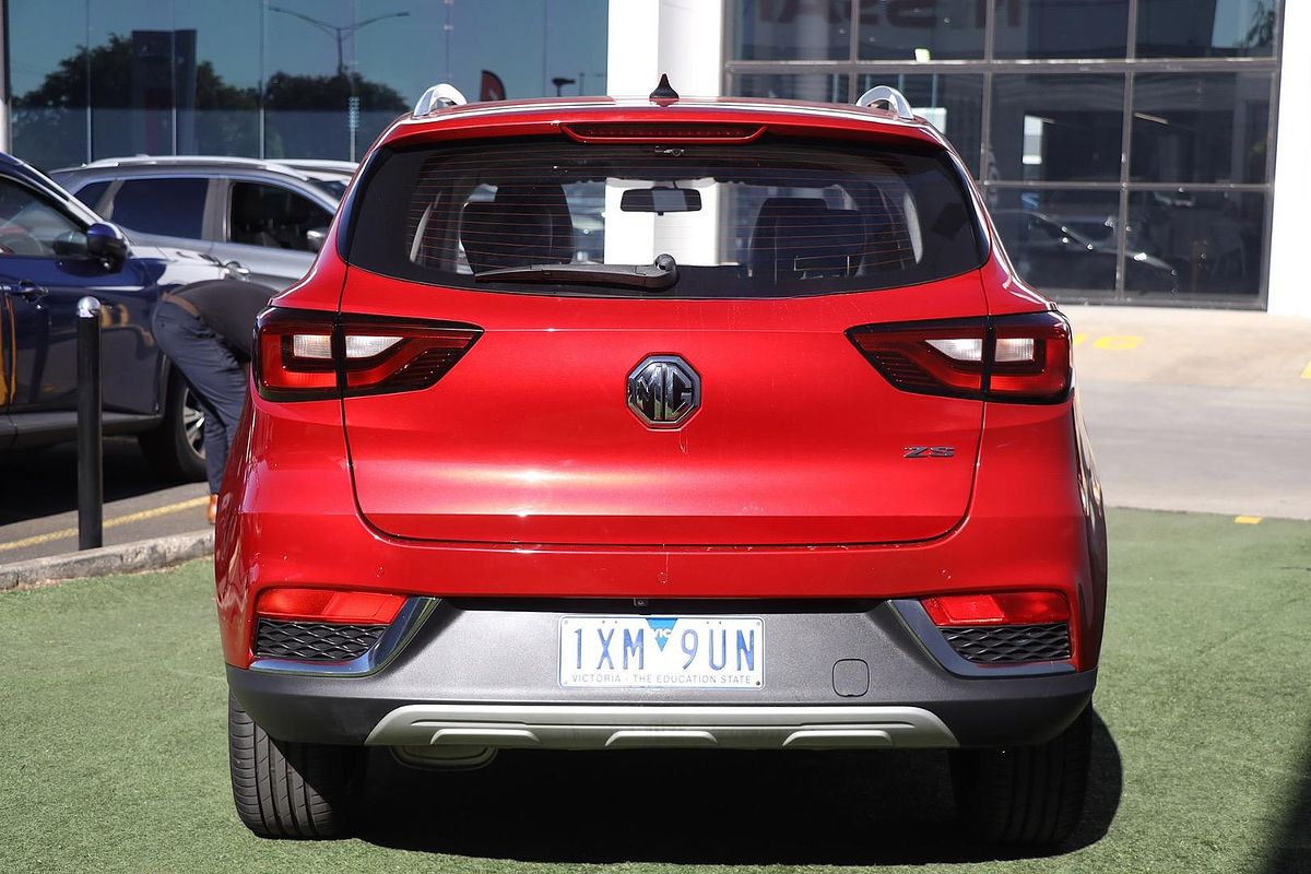 2021 MG ZS Essence AZS1