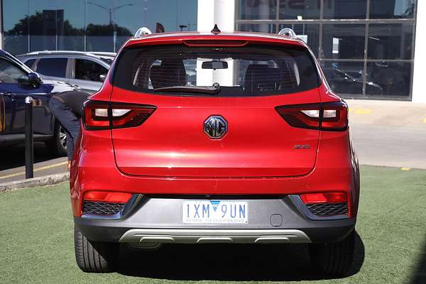 2021 MG ZS Essence AZS1