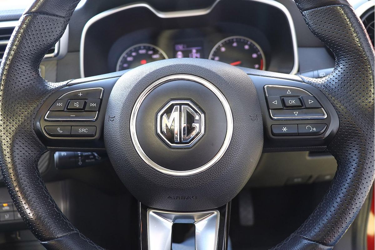 2021 MG ZS Essence AZS1