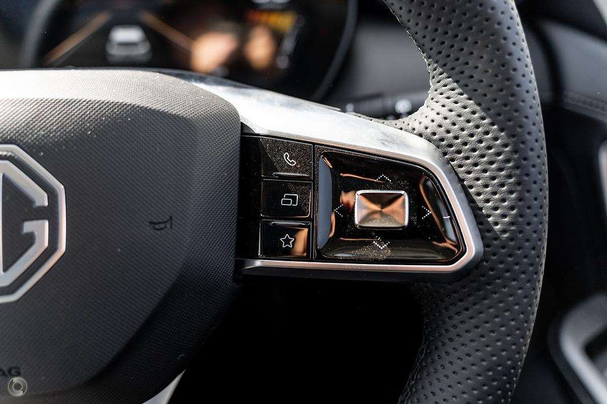 2025 MG ZS Essence Turbo ZS32