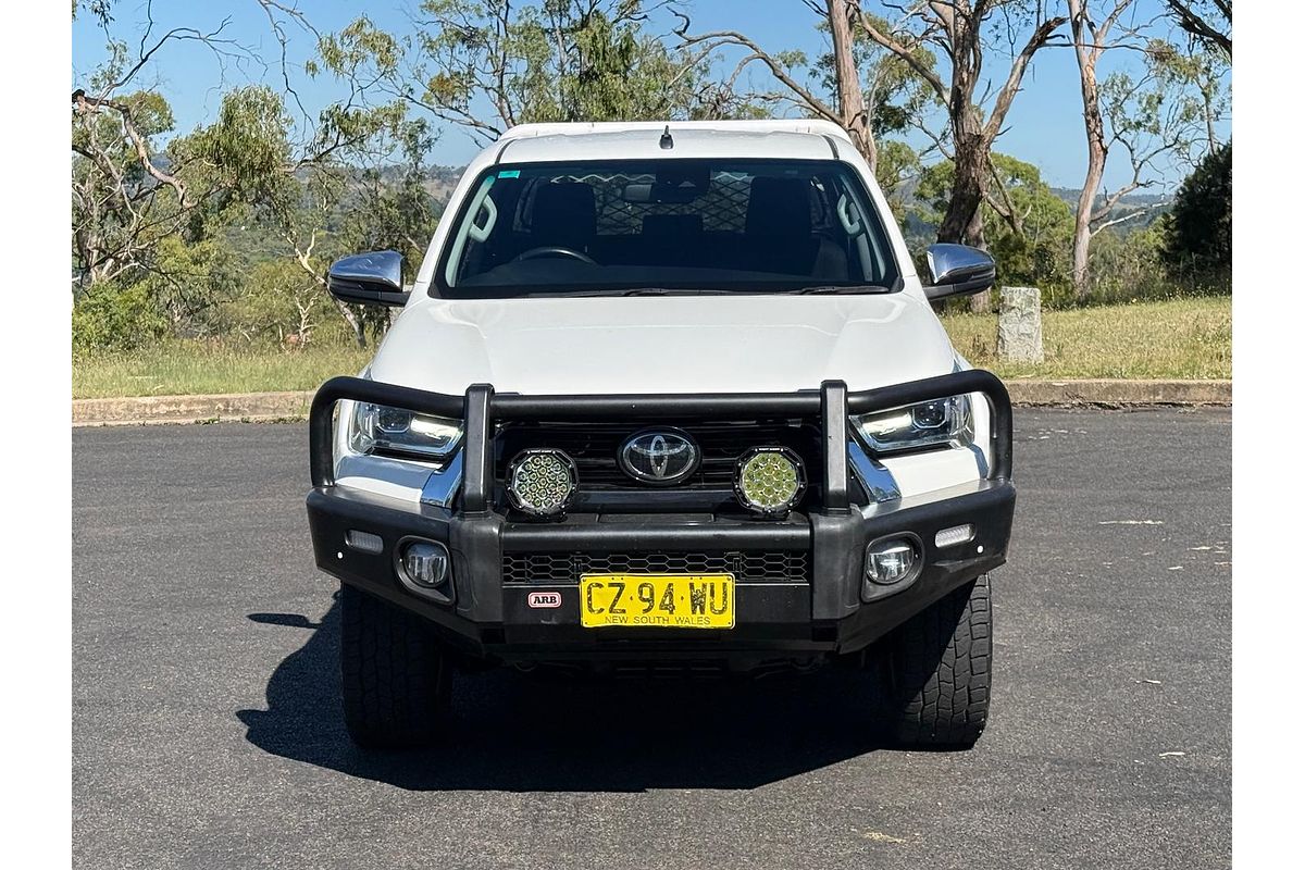 2020 Toyota Hilux SR5 GUN126R 4X4
