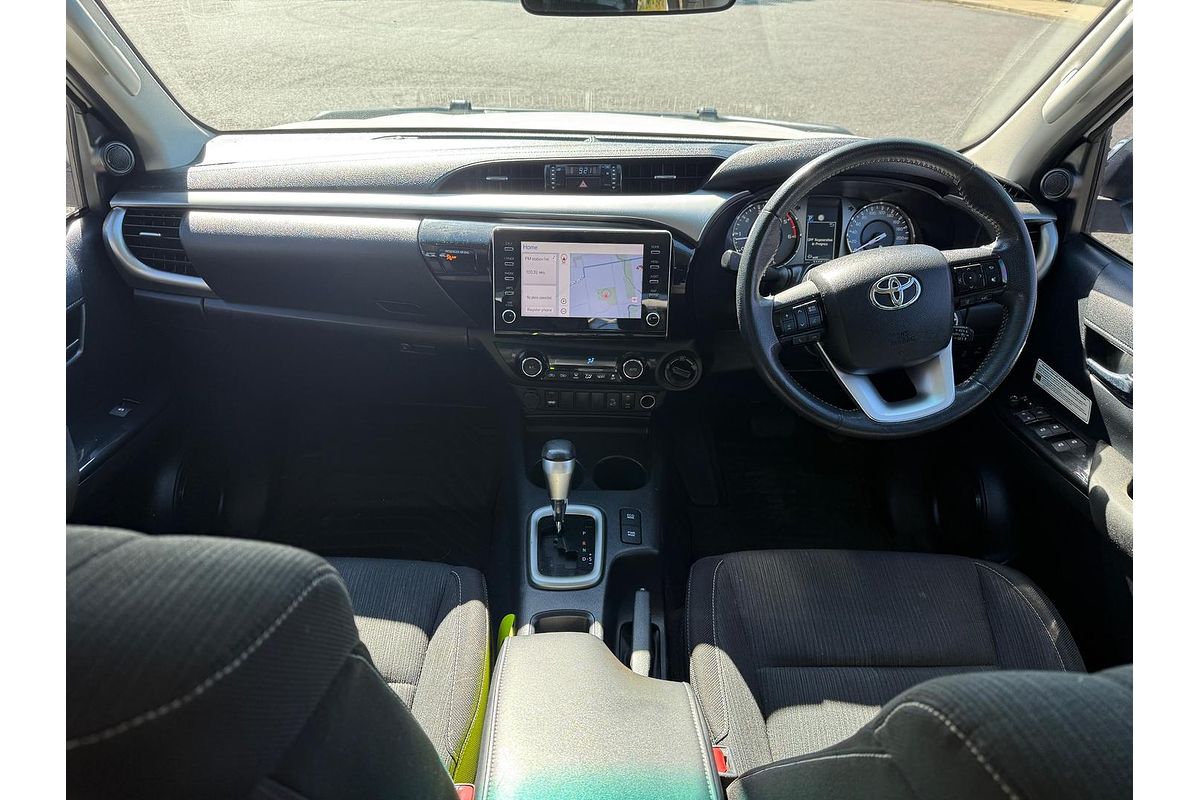 2020 Toyota Hilux SR5 GUN126R 4X4