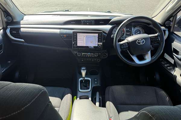 2020 Toyota Hilux SR5 GUN126R 4X4