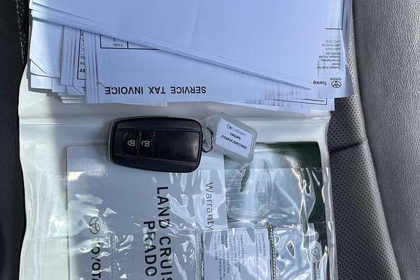 2022 Toyota Landcruiser Prado Kakadu GDJ150R