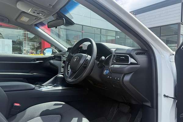 2022 Toyota Camry Ascent AXVH70R