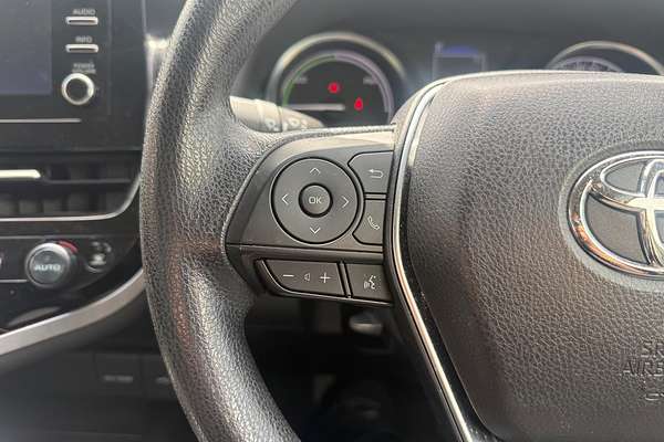 2022 Toyota Camry Ascent AXVH70R